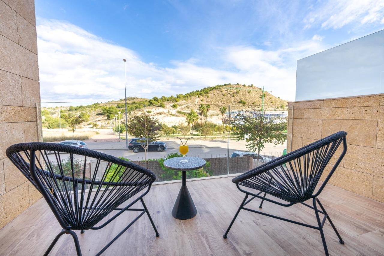 Garden Townhouse Allonbay Village & Spa Вилахойоса Екстериор снимка